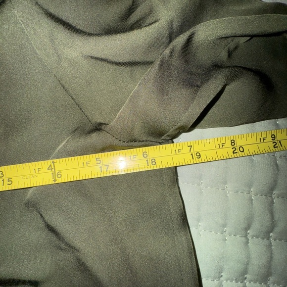 Theory brand trapeze Button Down top. Dark Rosemary green. Size TP (XS) VGUC - Picture 7 of 12